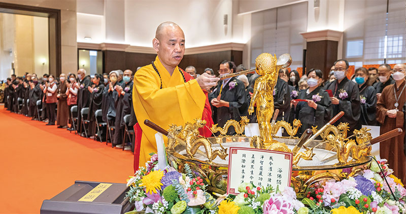 中台禪寺慶祝三○五一年佛誕浴佛法會暨夏安居報恩藥師法會